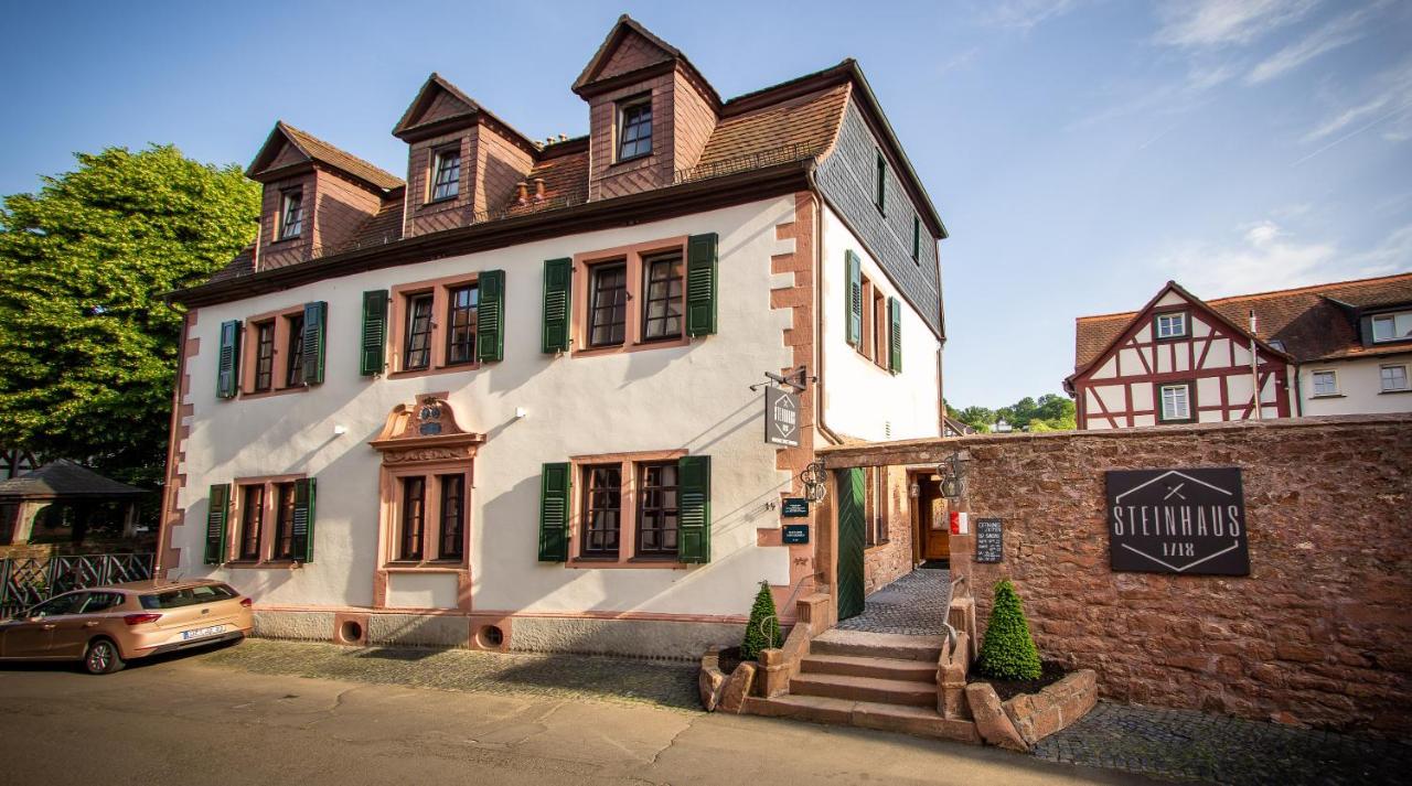 Отель Steinhaus 1718 Бюдинген Экстерьер фото